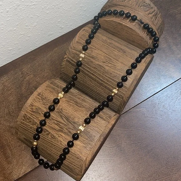 14KT Yellow Gold Beaded Station Black Onyx Beaded Necklace 34” Length - Picture 2 of 16